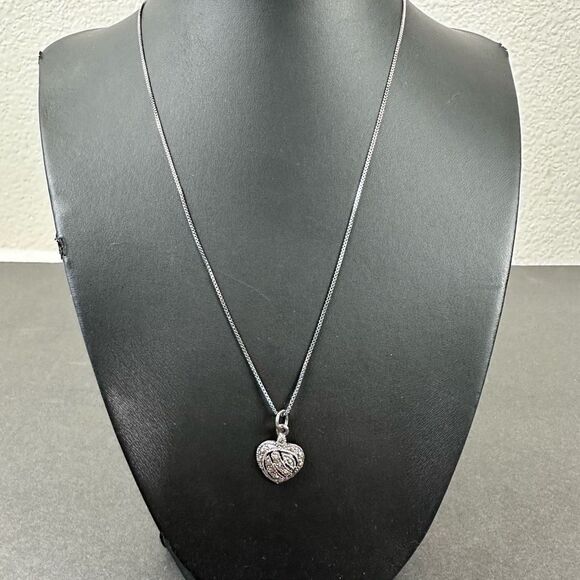 Sterling Silver Metal Studded Crystalized Heart Shape Box Chain Necklace White - Picture 1 of 4